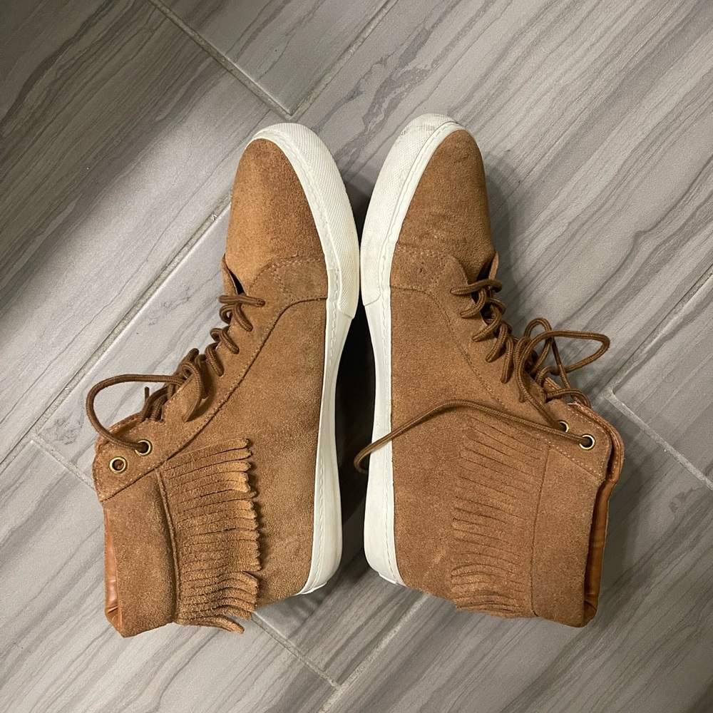 Brown chukka fringe boot sz 12
